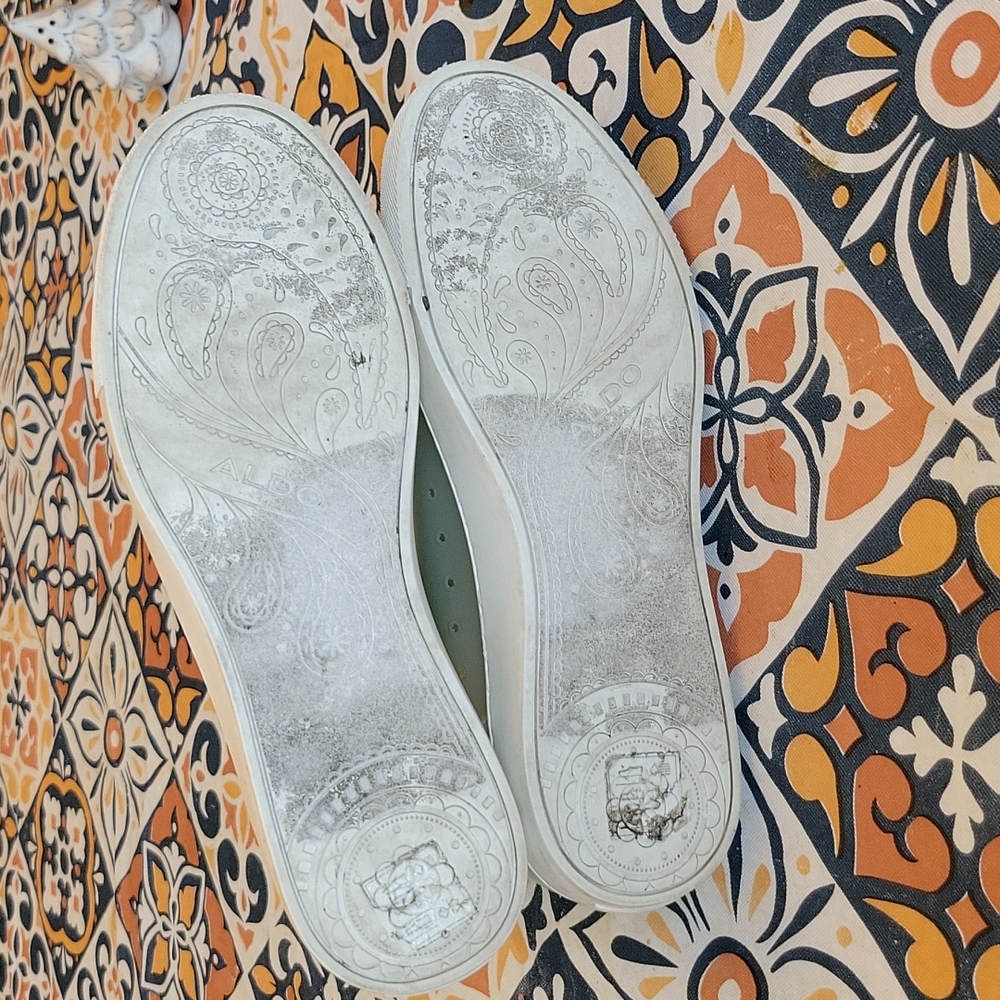 Frosty Aldo Sneakers View 5